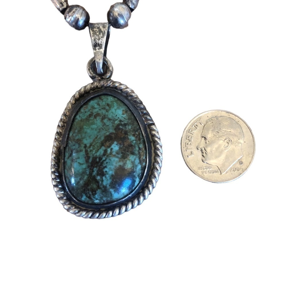 Vintage turquoise and silver necklace - Picture 3 of 6